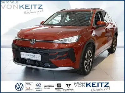 Neu VW T-Roc Life 116 PS (85 kW) 2026 Rot SUV