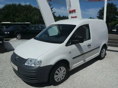 Gebraucht VW Caddy 69 PS (50 kW) 2010 Weiß Van / Kleinbus
