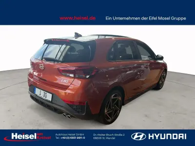 Neu Hyundai i30 N Line 140 PS (102 kW) 2025 Orange Limousine