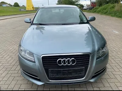 Gebraucht Audi A3 Attraction 140 PS (102 kW) 2011 Grau Kleinwagen