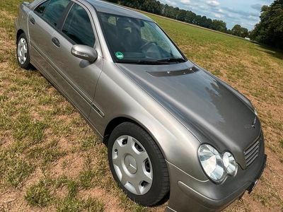Mercedes C200