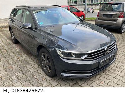 Grau Gebraucht 2017 VW Passat Kombi | 12.750 € (Guter Preis)