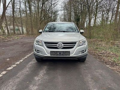Gebraucht VW Tiguan Sportline 140 PS (102 kW) 2008 Silber SUV