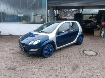Gebraucht Smart ForFour 90 PS (66 kW) 2006 Blau Kleinwagen