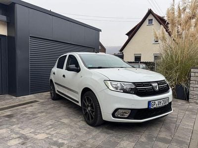 Weiß Gebraucht 2020 Dacia Sandero Essentiel Limousine | 6.200 €