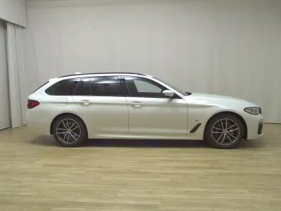 Usata BMW 530e M Sport 292 CV (214 kW) 2021 Bianco Station wagon