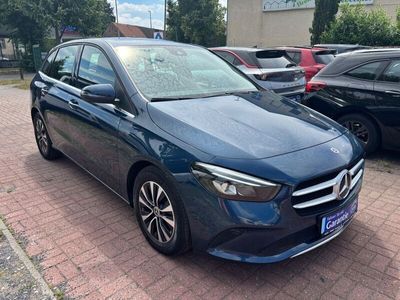 Mercedes B200