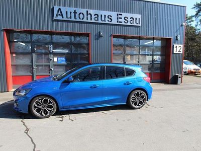Second-hand Ford Focus ST-Line 120 CP (88 kW) 2019 Albastru Berlinǎ