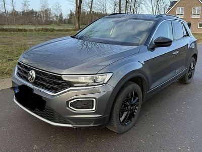 Second-hand VW T-Roc Style 150 CP (110 kW) 2021 SUV