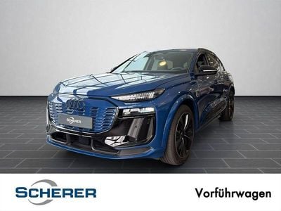 Ascariblau metallic (metallic) Gebraucht 2025 Audi Q6 e-tron Advanced Plus SUV | 75.990 €