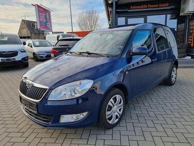 Gebraucht Skoda Roomster Ambition 105 PS (77 kW) 2014 Blau Van / Kleinbus
