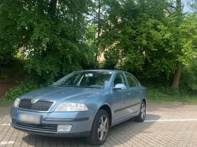 Gebraucht Skoda Octavia 102 PS (75 kW) 2007 Grau Limousine