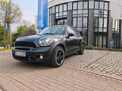 Second-hand Mini Cooper S Countryman 192 CP (141 kW) 2014 Negru SUV