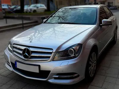 Brugt Mercedes 220 170 HK (125 kW) 2011 Grå Sedan