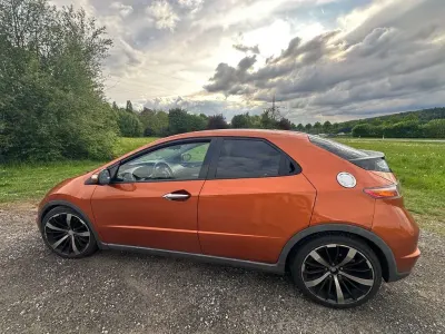 Brugt Honda Civic Executive 140 HK (102 kW) 2008 Orange Sedan
