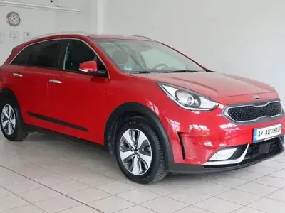 Gebraucht Kia Niro Vision 105 PS (77 kW) 2018 Temptation red SUV