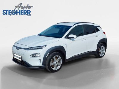 Weiß Gebraucht 2020 Hyundai Kona Advantage SUV | 16.485 € (Etwas zu teuer)