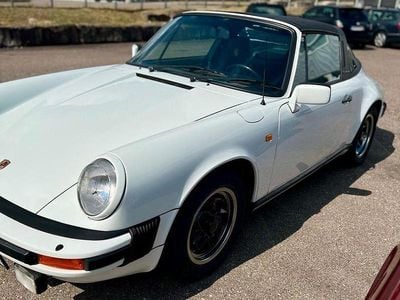 Weiß Gebraucht 1984 Porsche 911 Cabrio | 64.000 €