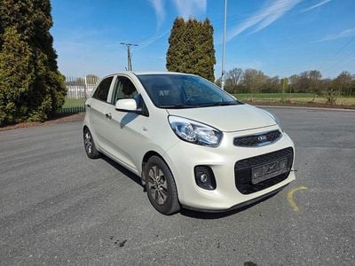 Usado Kia Picanto Spirit 86 HP (63 kW) 2017 Bege Citadino