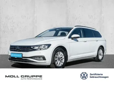 Gebraucht VW Passat Business 150 PS (110 kW) 2023 Gletscherweiß metallic Kombi