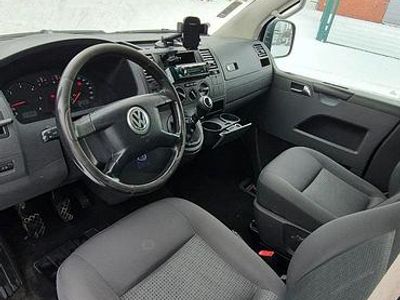 Gebraucht VW T5 131 PS (96 kW) 2007 Grau Van
