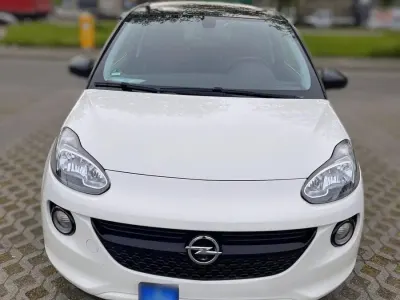 Usata Opel Adam Jam 70 CV (51 kW) 2016 Beige Utilitaria