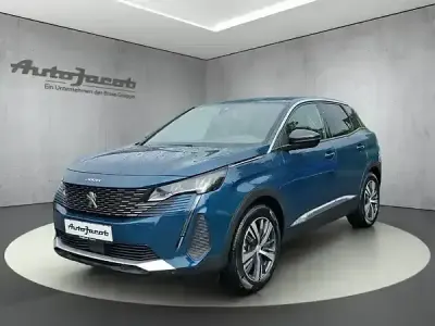 Gebraucht Peugeot 3008 136 PS (100 kW) 2024 Celebes blau SUV