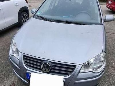 Gebraucht VW Polo Comfortline 64 PS (47 kW) 2006 Silber Kleinwagen