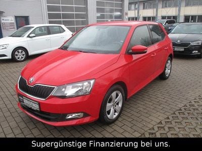 Gebraucht Skoda Fabia Ambition 75 PS (55 kW) 2015 Rot Kleinwagen