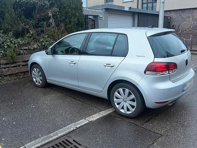 Gebraucht VW Golf VI Team 122 PS (89 kW) 2011 Silber Kleinwagen
