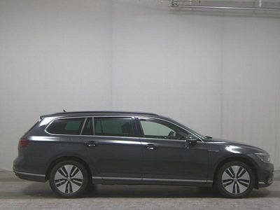 Gebraucht VW Passat GTE 218 PS (160 kW) 2019 Grau Limousine
