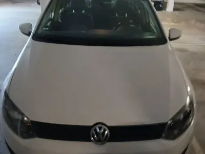 Käytetty VW Polo 90 HP (66 kW) 2012 Valkoinen Viistoperä
