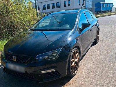 Usata Seat Leon ST CUPRA 300 CV (220 kW) 2017 Nero Station wagon
