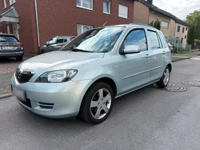 Gebraucht Mazda 2 80 PS (58 kW) 2004 Andere farben Kleinwagen