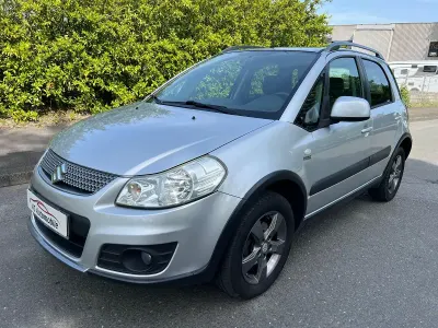 Gebraucht Suzuki SX4 Comfort 135 PS (99 kW) 2010 Silber SUV