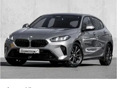 Używany BMW 120 Shadowline 170 KM (125 kW) 2024 Szary Hatchback