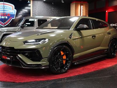 Dunkelgrün Gebraucht 2023 Lamborghini Urus SUV | 339.900 €