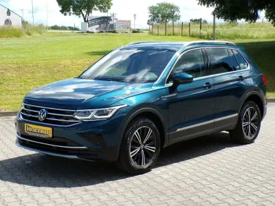 Gebraucht VW Tiguan Elegance 150 PS (110 kW) 2022 Nightshade blue SUV