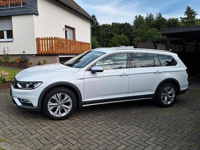 VW Passat Alltrack