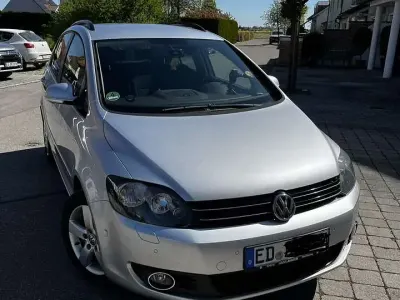 Gebraucht VW Golf VI Team 105 PS (77 kW) 2010 Silber Kleinwagen