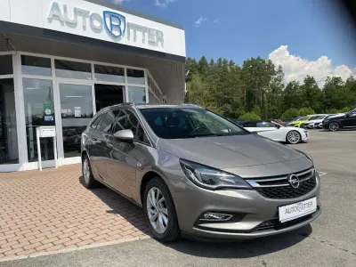 Gebraucht Opel Astra 136 PS (100 kW) 2017 Beige grau (metallic) Kombi