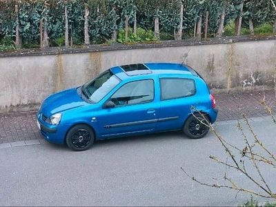 Second-hand Renault Clio II 2005 Albastru Berlinǎ