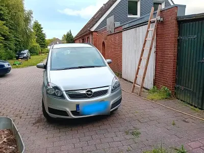 Gebraucht Opel Zafira 140 PS (102 kW) 2005 Silber Van / Kleinbus