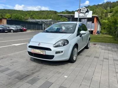 Gebraucht Fiat Punto More 77 PS (56 kW) 2012 Colore esterno (bianco radioso Kleinwagen