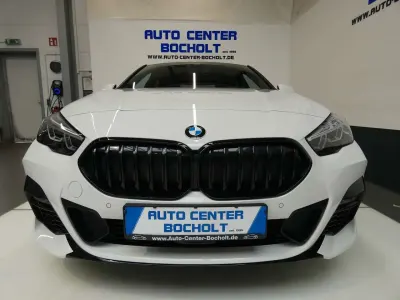 Gebraucht BMW 218 M Sport 136 PS (100 kW) 2024 Weiß Coupé