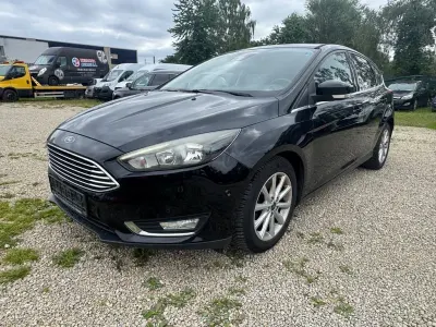 Gebraucht Ford Focus Titanium 150 PS (110 kW) 2015 Schwarz Limousine