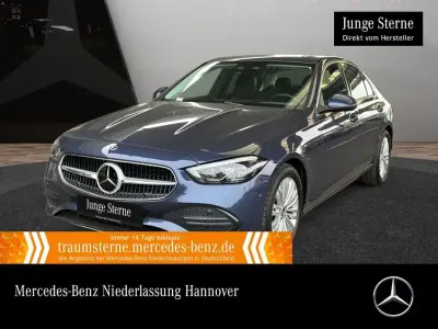 Gebraucht Mercedes C200 Avantgarde 204 PS (150 kW) 2025 Blau Limousine