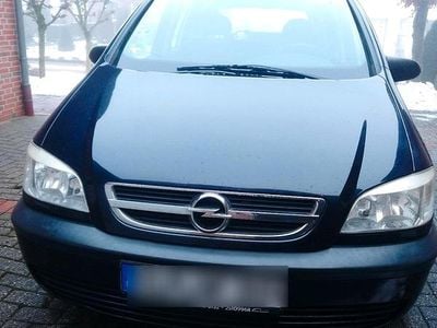 Blau Gebraucht 2003 Opel Zafira Van / Kleinbus | 1.400 € (Fairer Preis)
