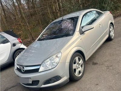 gebraucht Opel Astra Cabriolet Twinntop Baujahr 2007 140000km