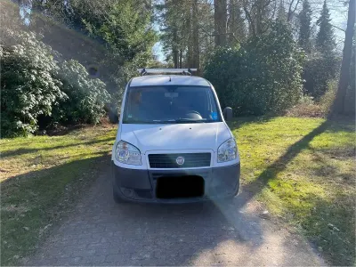Gebraucht Fiat Doblò 77 PS (56 kW) 2009 Weiß Van / Kleinbus